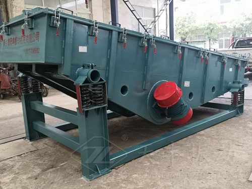 煤泥烘干直線振動篩如何保養(yǎng)呢？